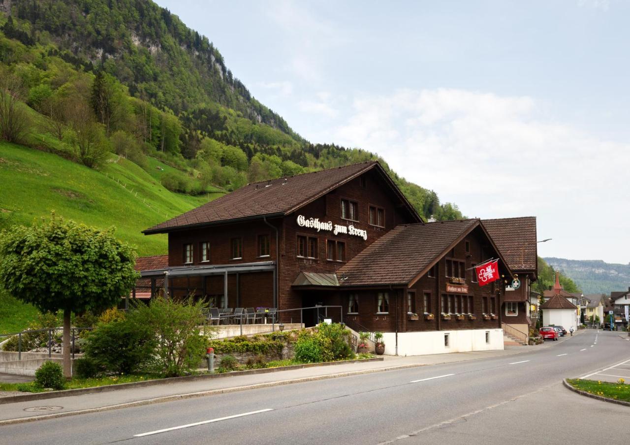 Hotel Gasthaus zum Kreuz Dallenwil Exterior foto